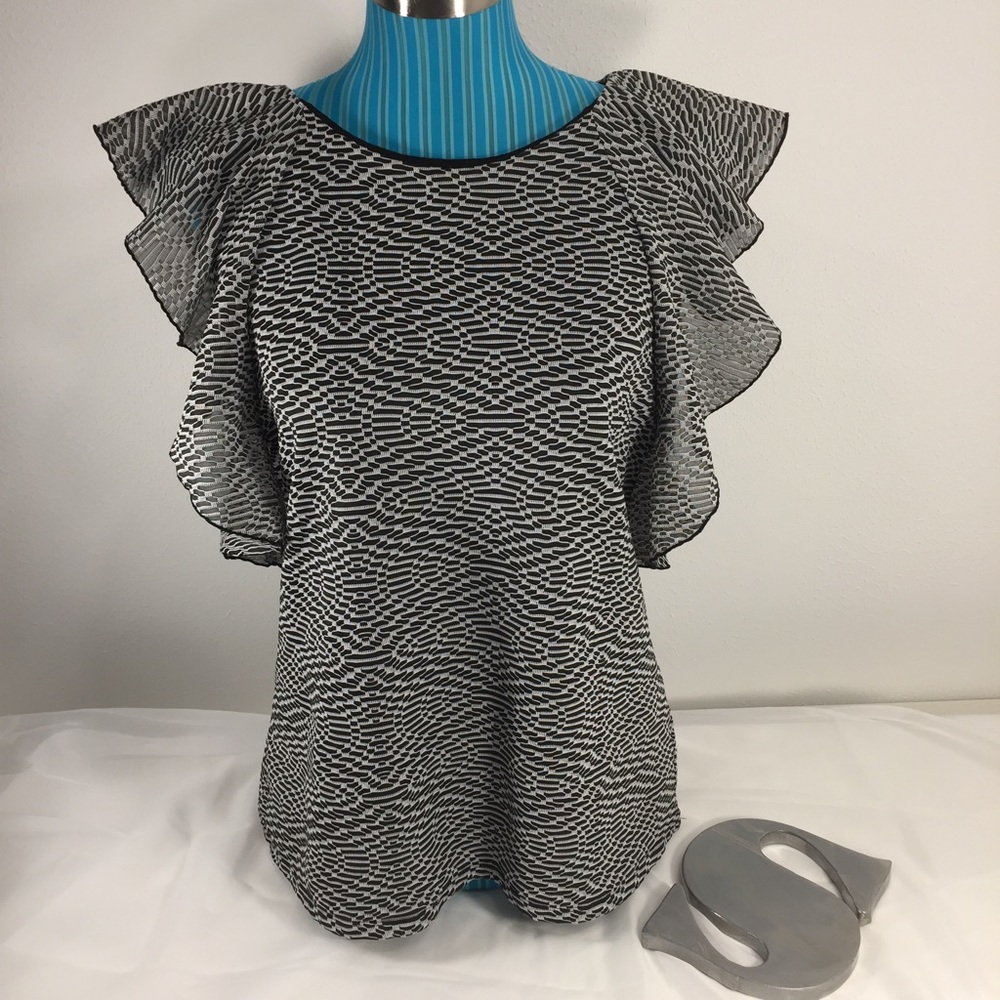 Antonio Melani black and white sleeveless blouse